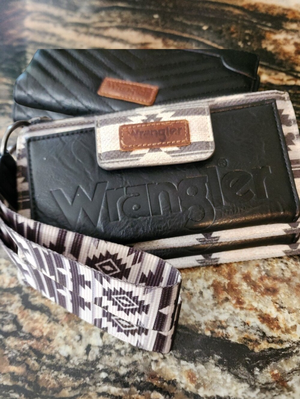 2 Wrangler Wristlet Wallet for Women Western Clutch Purse Aztect Black Western